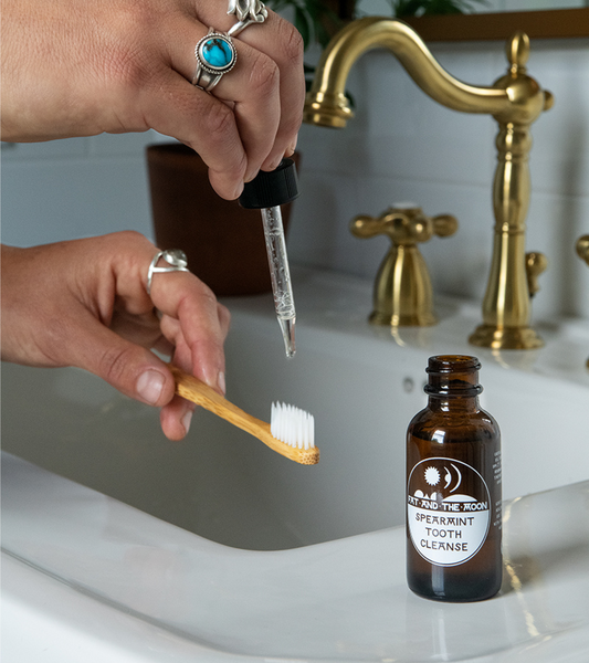 Spearmint Tooth Cleanse